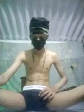 Snapshot of HannanKhan25 chatting on February 20, 2026, 8:33 pm HannanKhan25 online show from February 20, 2026, 8:33 pm