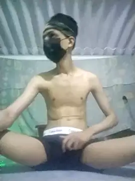 Snapshot of HannanKhan25 chatting on February 21, 2026, 8:11 pm HannanKhan25 online show from February 21, 2026, 8:11 pm