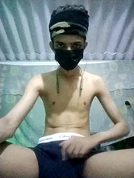 Snapshot of HannanKhan25 chatting on February 18, 2026, 8:05 pm HannanKhan25 online show from February 18, 2026, 8:05 pm