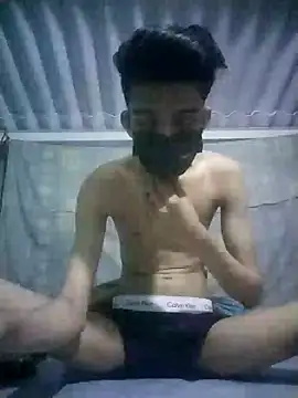 Snapshot of HannanKhan25 chatting on November 6, 2025, 1:04 pm HannanKhan25 online show from November 6, 2025, 1:04 pm