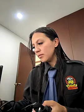 Snapshot of MELODY__06 chatting on November 3, 2025, 1:04 pm MELODY 06 online show from November 3, 2025, 1:04 pm