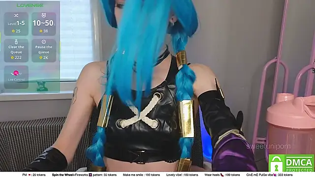 sweetuniporn online show from September 20, 2025, 8:08 am