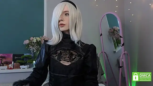 sweetuniporn online show from June 14, 2026, 7:42 am