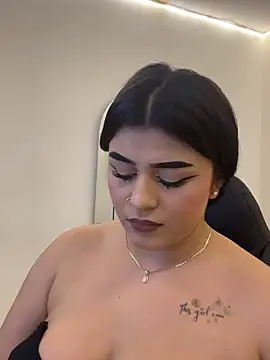 Kariina  69 online show from December 5, 2025, 3:38 am