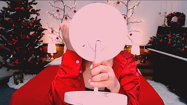 Snapshot of marshmallowee chatting on December 17, 2025, 8:14 pm marshmallowee online show from December 17, 2025, 8:14 pm