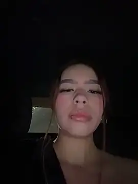 Cristina pinkk online show from April 13, 2026, 11:31 pm