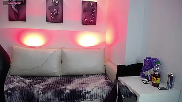 Robbin Blaze online show from November 25, 2025, 5:19 am