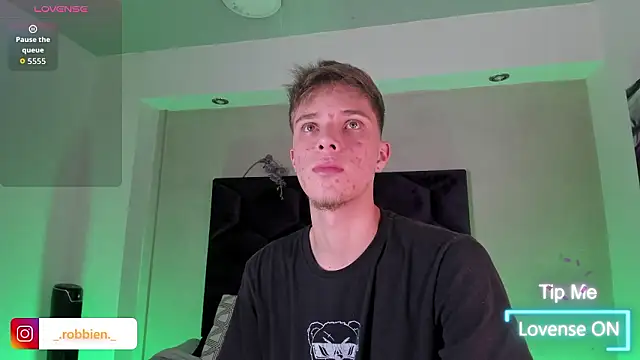 Robbin Blaze online show from March 28, 2026, 4:57 am