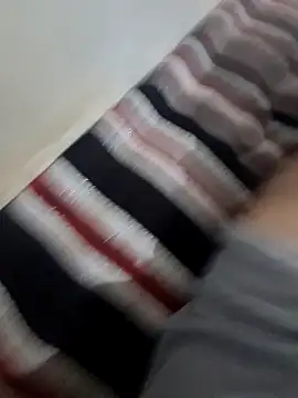 amirzinou online show from September 12, 2025, 10:42 pm