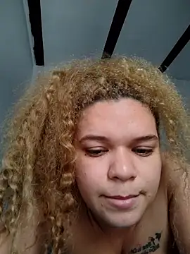 Monserratalexa online show from February 25, 2026, 4:18 pm