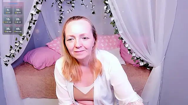 Karen Villis online show from March 29, 2026, 10:50 am