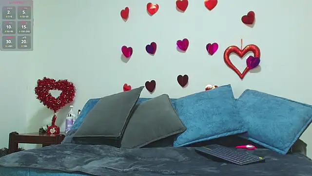 Snapshot of cinderella_jackson chatting on February 16, 2026, 11:42 am cinderella jackson online show from February 16, 2026, 11:42 am