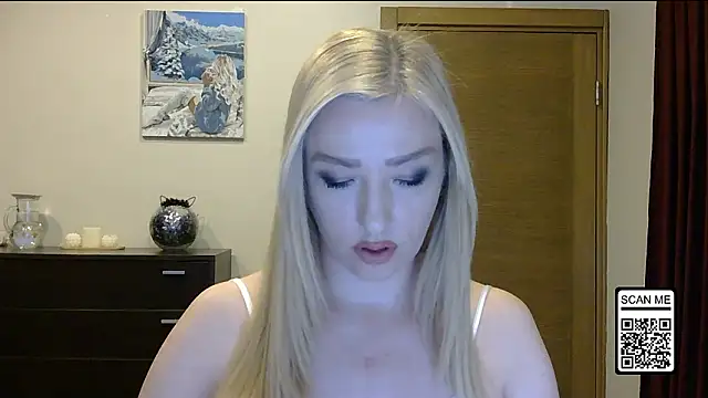 Snapshot of Wild_Silk_Desire chatting on February 1, 2026, 3:10 pm Wild Silk Desire online show from February 1, 2026, 3:10 pm