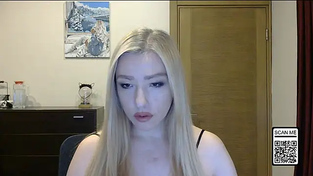 Snapshot of Wild_Silk_Desire chatting on November 9, 2025, 2:32 pm Wild Silk Desire online show from November 9, 2025, 2:32 pm