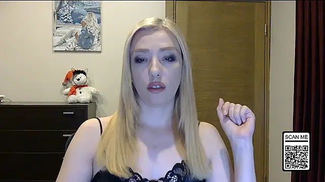 Snapshot of Wild_Silk_Desire chatting on December 2, 2025, 3:36 pm Wild Silk Desire online show from December 2, 2025, 3:36 pm