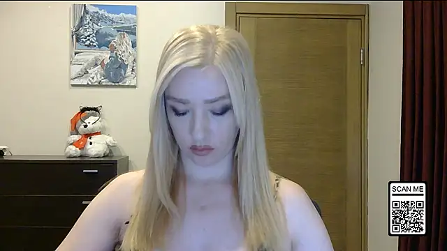 Snapshot of Wild_Silk_Desire chatting on November 16, 2025, 2:55 pm Wild Silk Desire online show from November 16, 2025, 2:55 pm