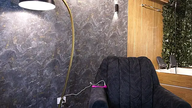 Susan wall online show from February 5, 2026, 12:45 pm