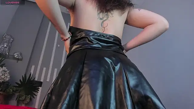 Victoriaa2 Doll online show from March 13, 2026, 12:10 pm