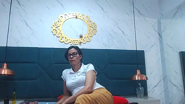 amanda ramirez online show from February 20, 2026, 9:28 pm