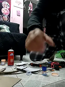 mia traveluxe online show from October 30, 2025, 3:16 am