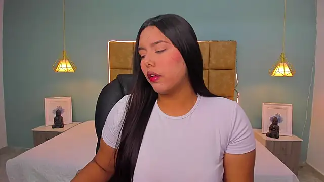 Snapshot of NaniXoxo18 chatting on November 8, 2025, 12:52 pm NaniXoxo18 online show from November 8, 2025, 12:52 pm