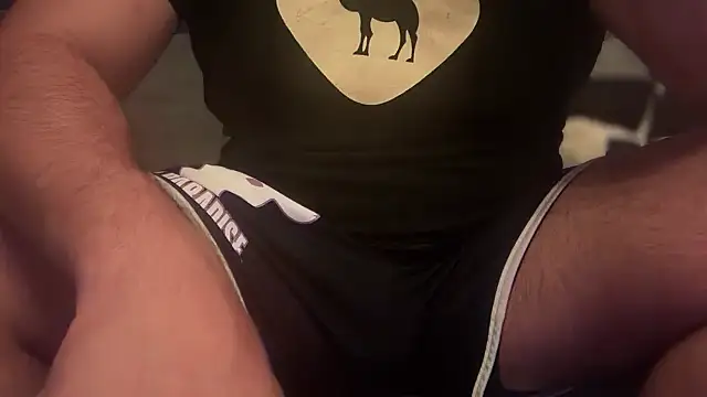 CloudyMuscleBeefy online show from September 13, 2025, 9:48 pm