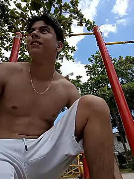 Santy Stump online show from March 22, 2026, 4:19 pm