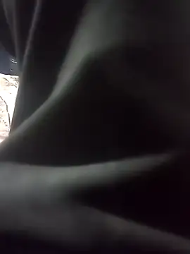 ConfidedAward online show from November 4, 2025, 4:38 am