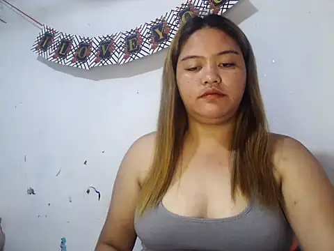 Pinaymiccah26 online show from January 14, 2026, 5:11 am