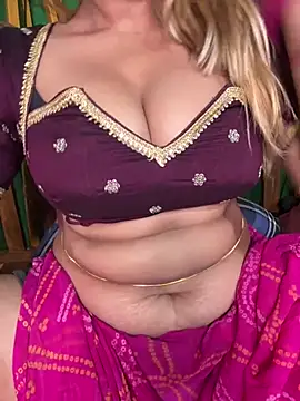 Snapshot of CANDY-3 chatting on March 5, 2026, 5:31 pm CANDY-3 online show from March 5, 2026, 5:31 pm