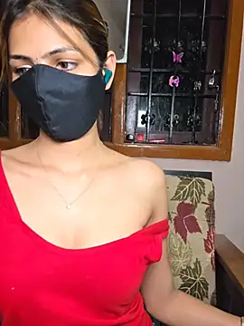 Isha Sax online show from March 28, 2026, 6:42 pm