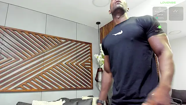 MarcusBlack  online show from November 18, 2025, 11:35 am