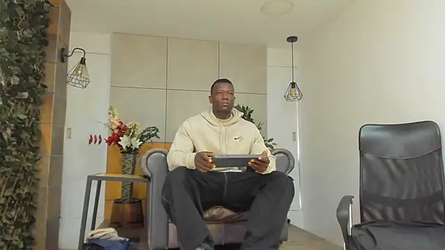MarcusBlack  online show from August 3, 2026, 11:38 am