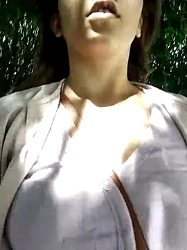 Tifany-fox online show from November 26, 2025, 3:34 pm