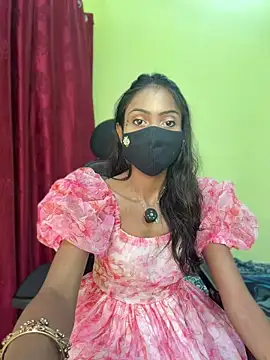 Snapshot of Riya_R24 chatting on July 27, 2026, 1:40 pm Riya R24 online show from July 27, 2026, 1:40 pm