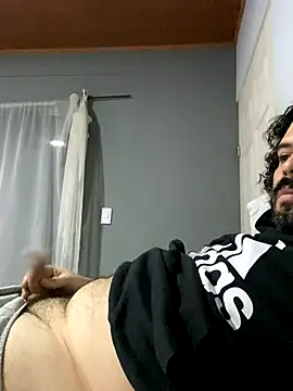 Snapshot of uto857 chatting on September 28, 2025, 1:01 am uto857 online show from September 28, 2025, 1:01 am