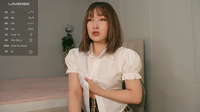 scamelia online show from September 20, 2025, 5:56 am