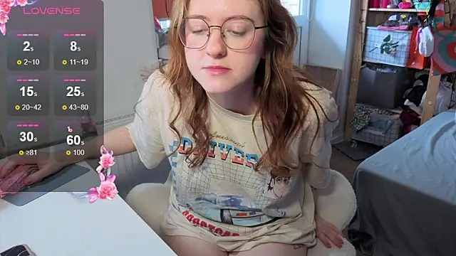 urstripchatgf online show from September 26, 2025, 9:38 am