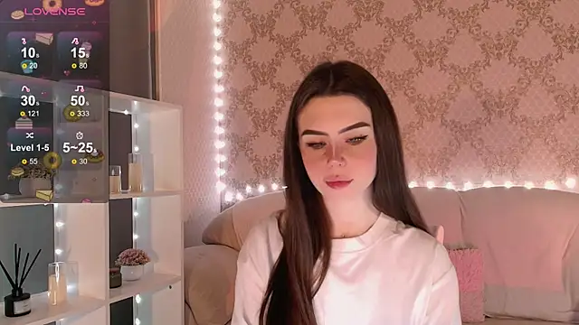 HolyMiax online show from November 24, 2025, 3:06 am