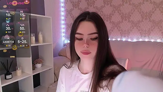 HolyMiax online show from April 9, 2026, 3:19 am