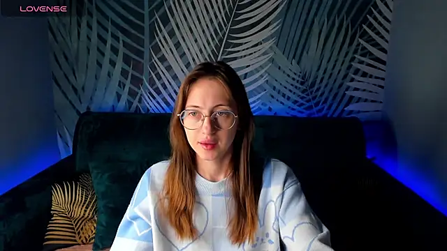 ChristyCrayme online show from November 12, 2025, 11:52 pm