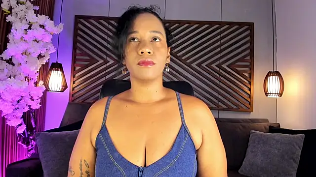 EbonyHorrny online show from July 29, 2026, 11:42 am