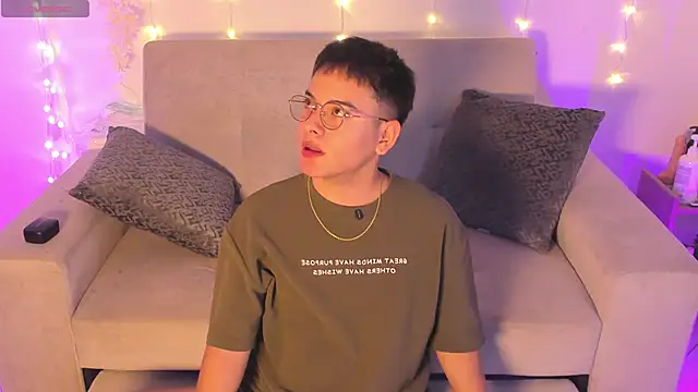 Young Ben online show from May 28, 2026, 11:43 pm