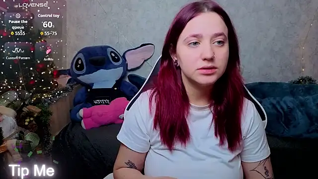 Snapshot of Mini_Lady1 chatting on January 11, 2026, 11:28 am Mini Lady1 online show from January 11, 2026, 11:28 am