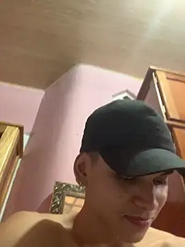 Snapshot of dailydosam chatting on December 17, 2025, 12:43 pm dailydosam online show from December 17, 2025, 12:43 pm