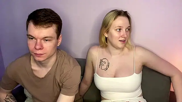 julielourens online show from April 3, 2026, 7:26 am