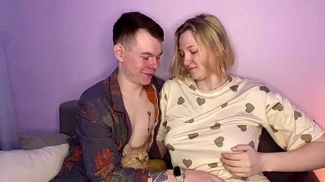 julielourens online show from March 7, 2026, 7:37 am