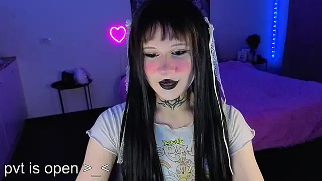 Snapshot of your_little_eva chatting on September 10, 2025, 5:45 pm your little eva online show from September 10, 2025, 5:45 pm