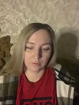 hotsteacher online show from September 26, 2025, 12:28 am