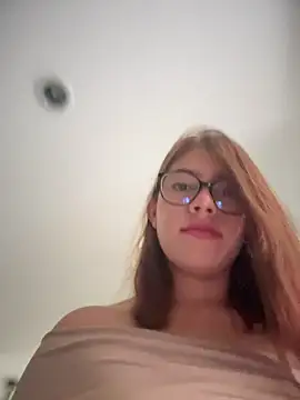 sara calderon online show from April 7, 2026, 1:35 pm